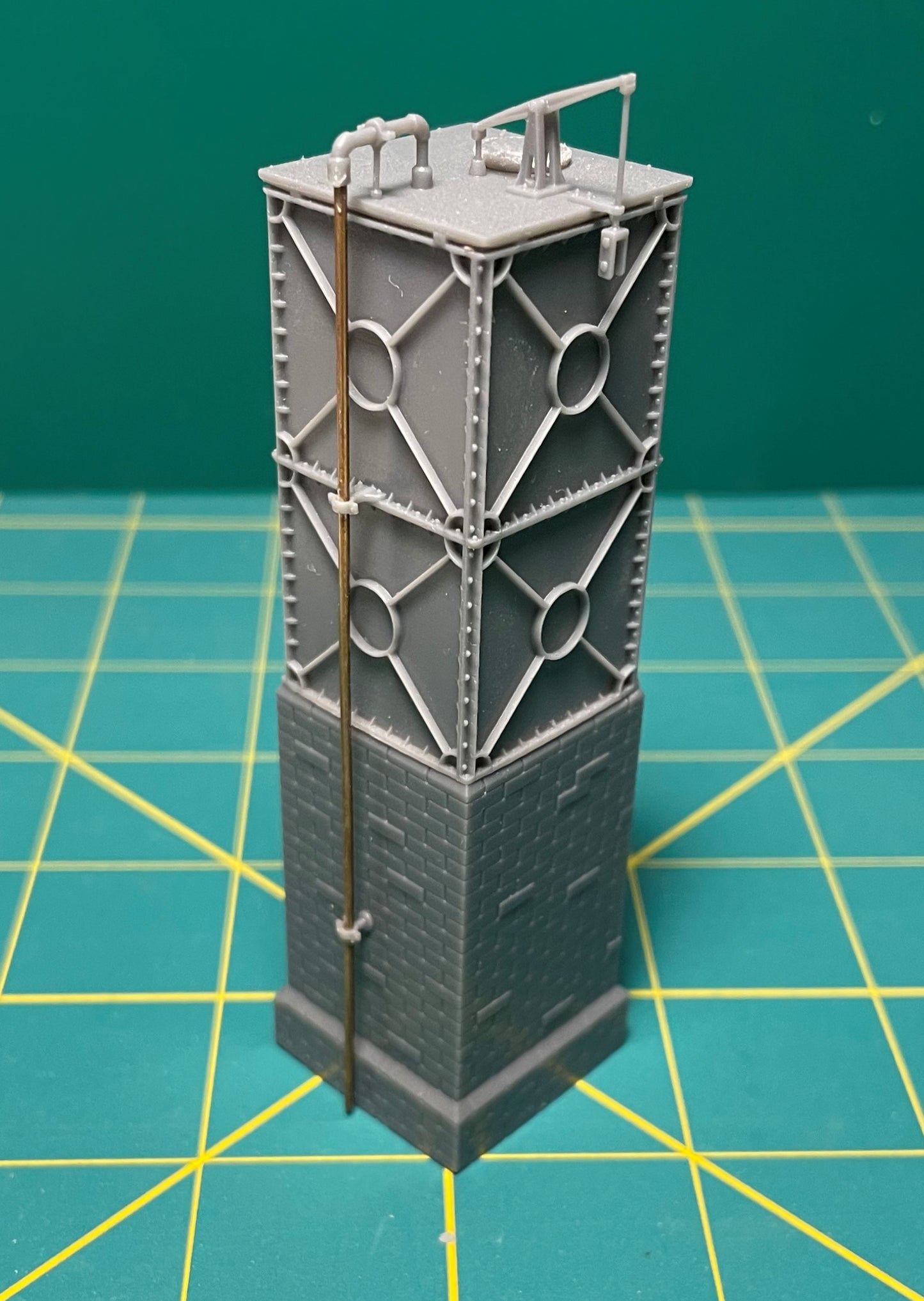 Water Tank & Brick Base Kit - 1:43.5 Scale (7mm:1')