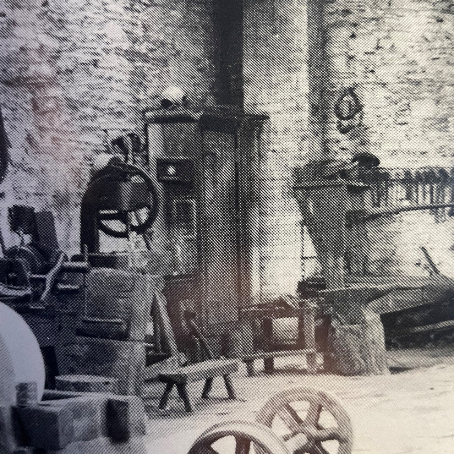 7mm Scale Workshop Cupboard - Model Railway Furniture Item